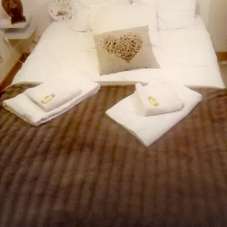 Homestay D'hotes La Petite Igloo Enchante *